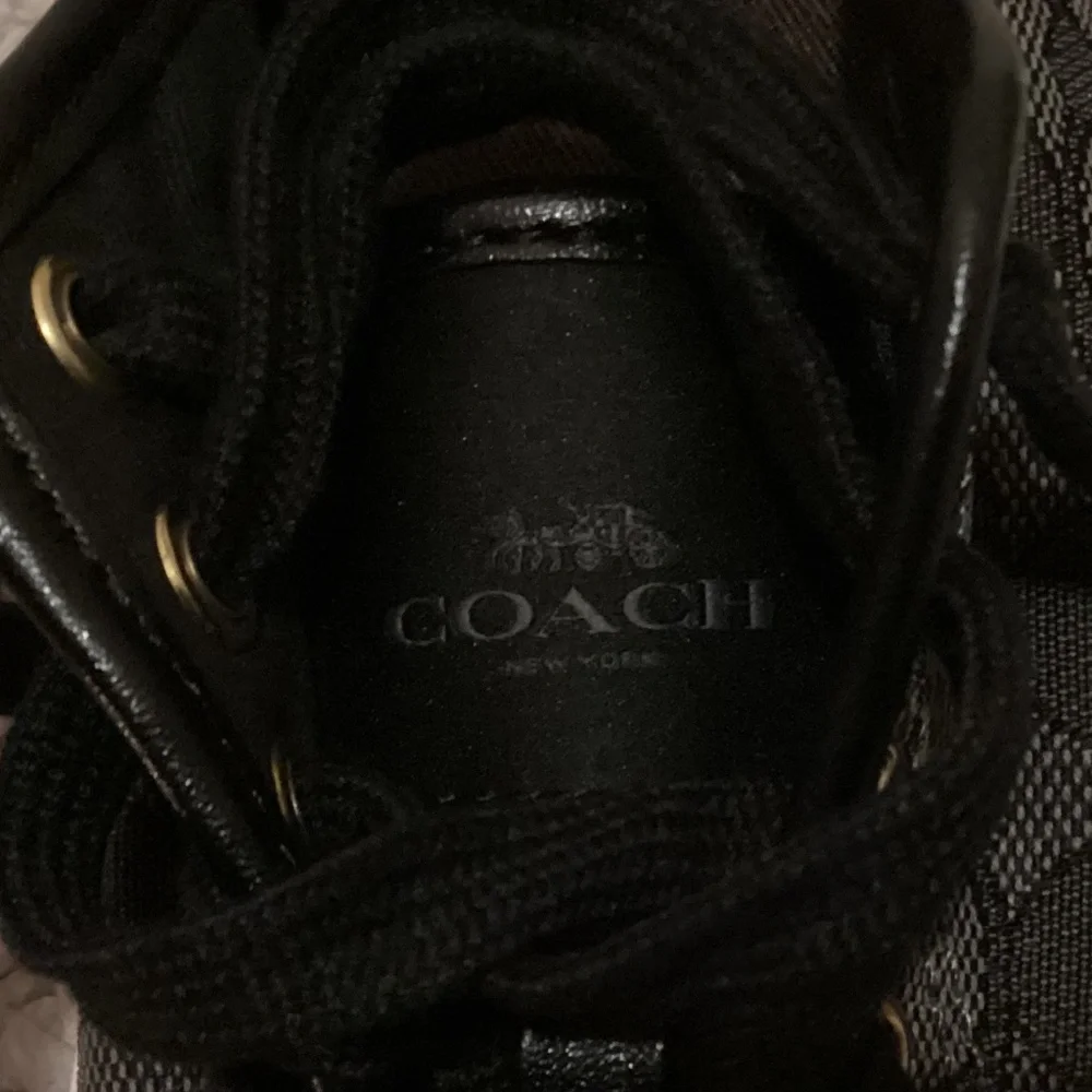 Coach women’s black